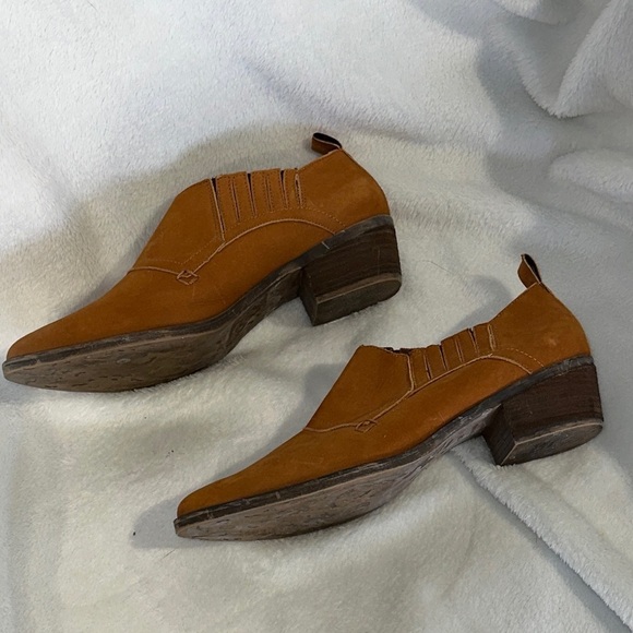 Steve Madden Auckland leather booties size 8.5 - Picture 3 of 5